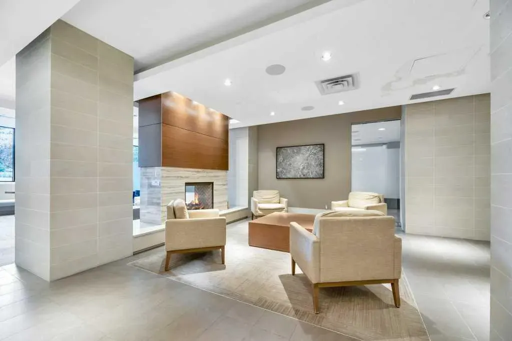 222 Riverfront Avenue SW #220