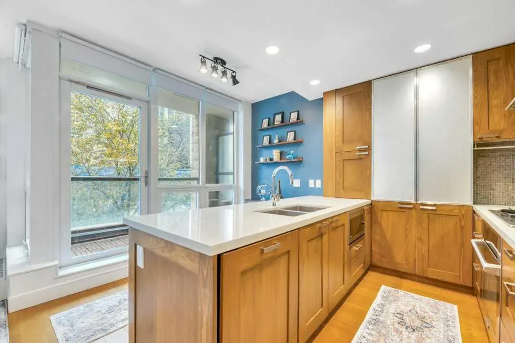 222 Riverfront Avenue SW #220