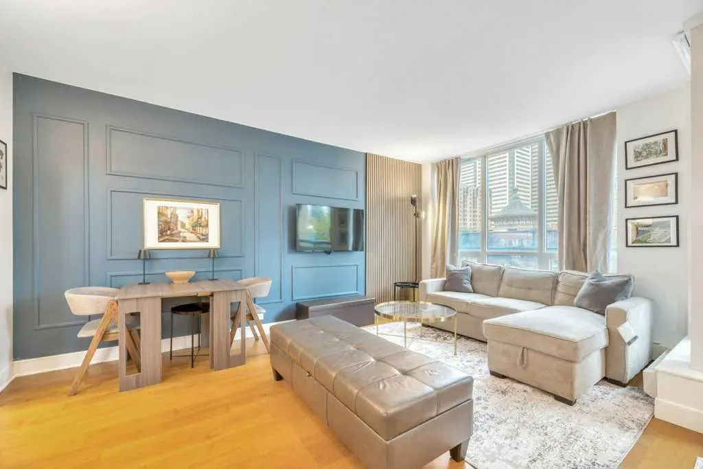 222 Riverfront Avenue SW #220