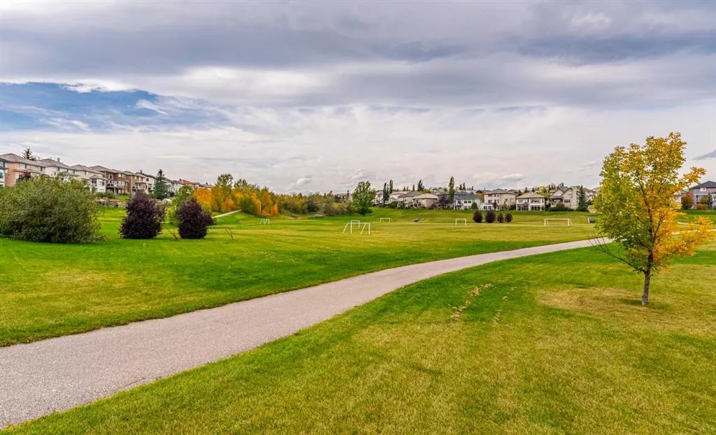 236 Edgebrook Gardens NW