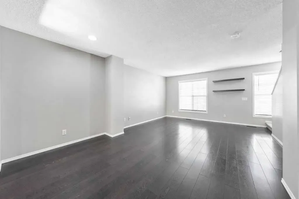 205 Toscana Gardens NW