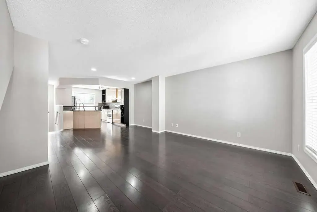 205 Toscana Gardens NW