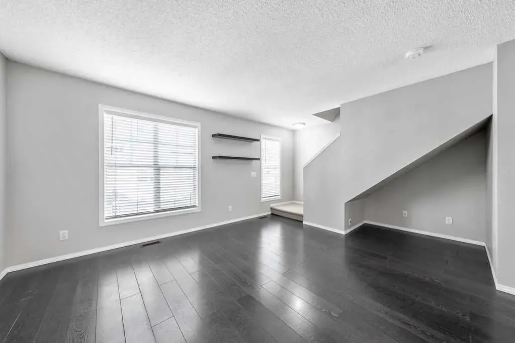 205 Toscana Gardens NW