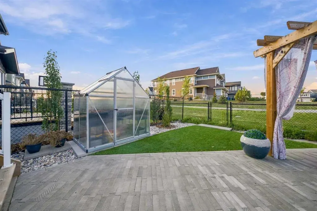 168 Magnolia Manor SE