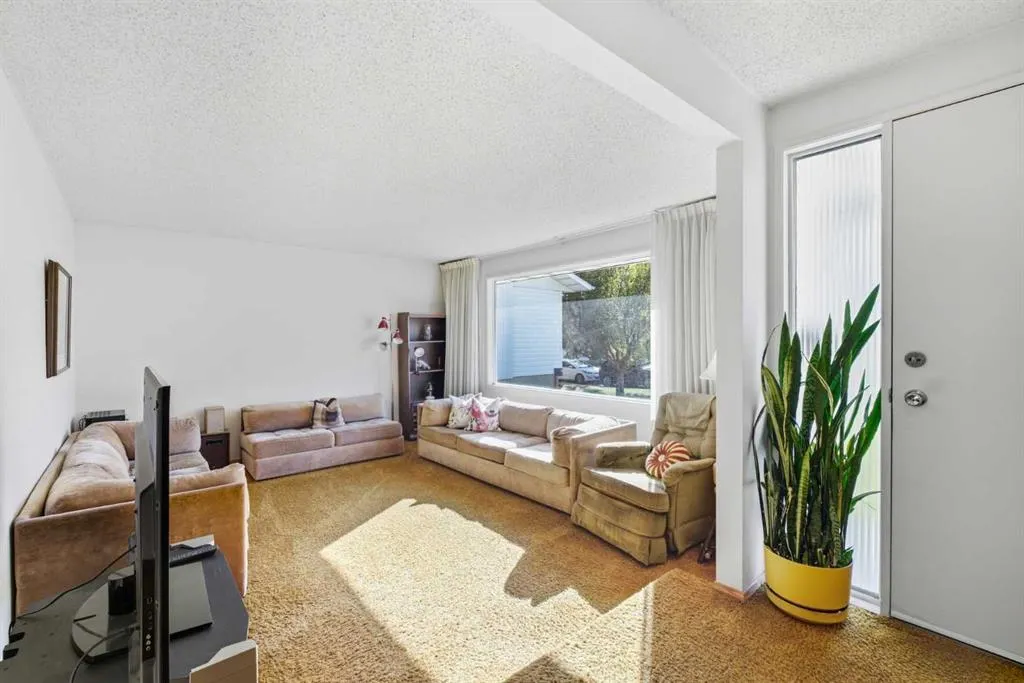 340 Canniff Place SW