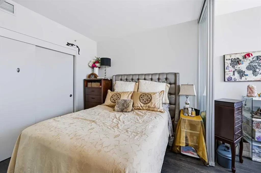 901 10 Avenue SW #1307