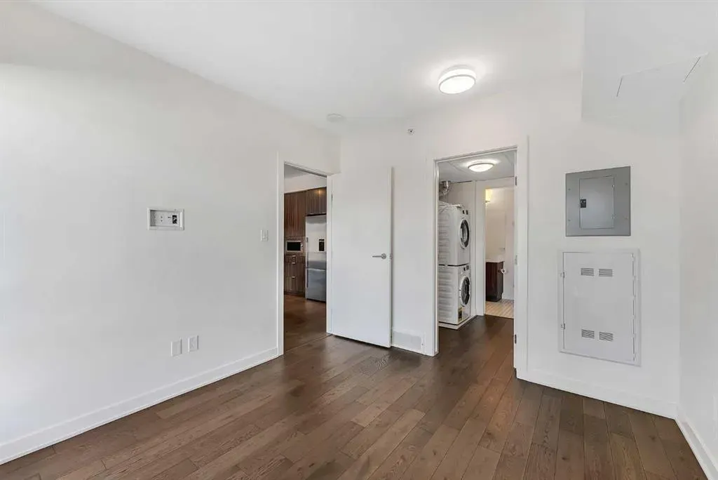 930 6 Avenue SW #1205
