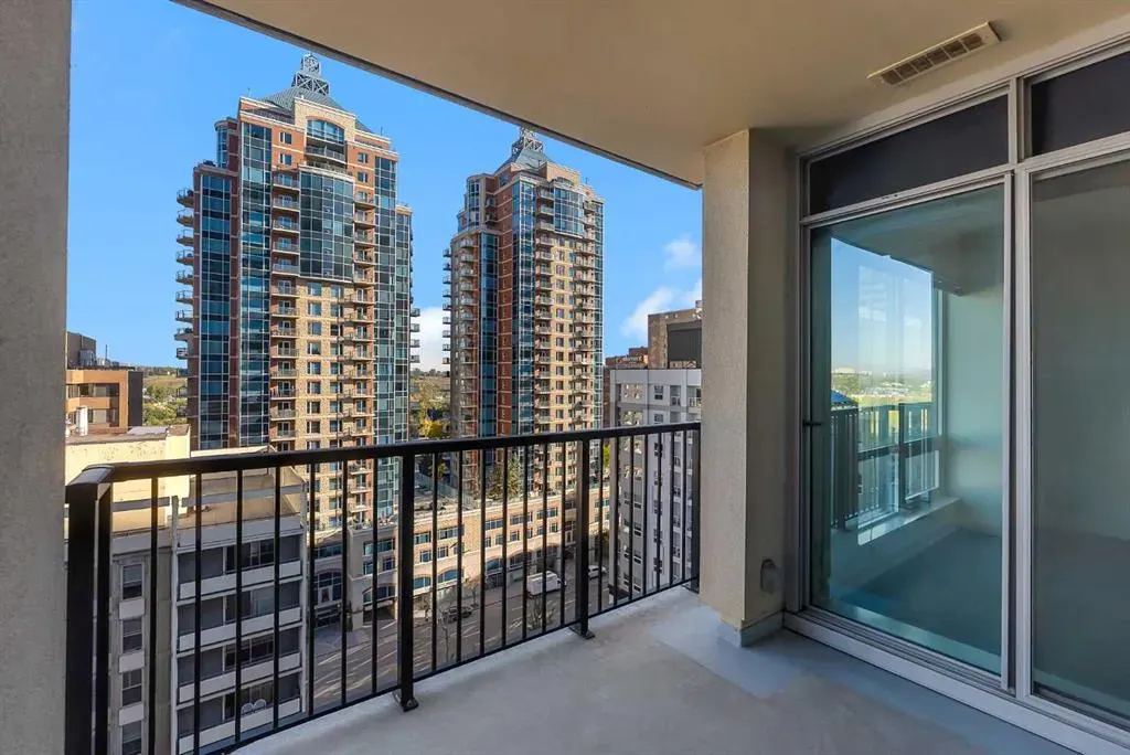 930 6 Avenue SW #1205