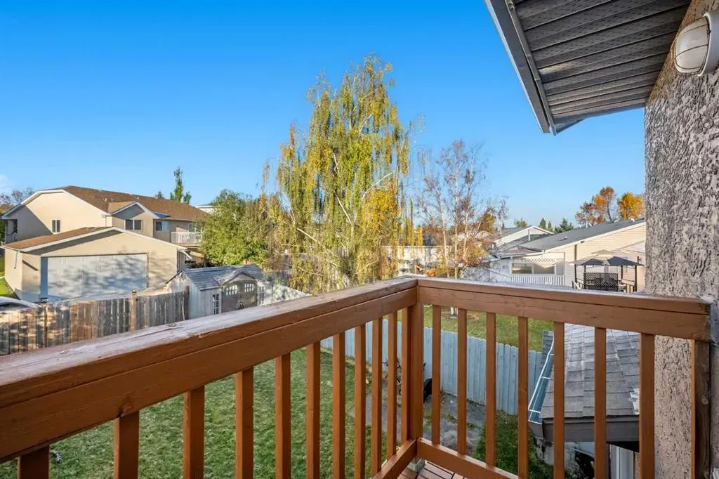 25 Sheep River Drive