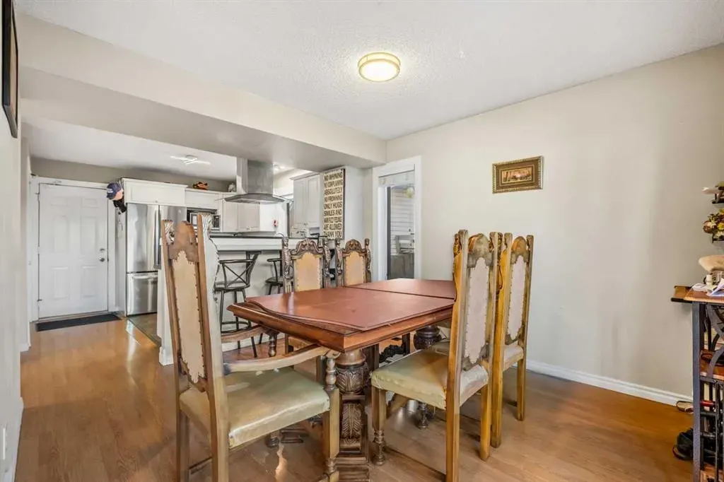 25 Sheep River Drive