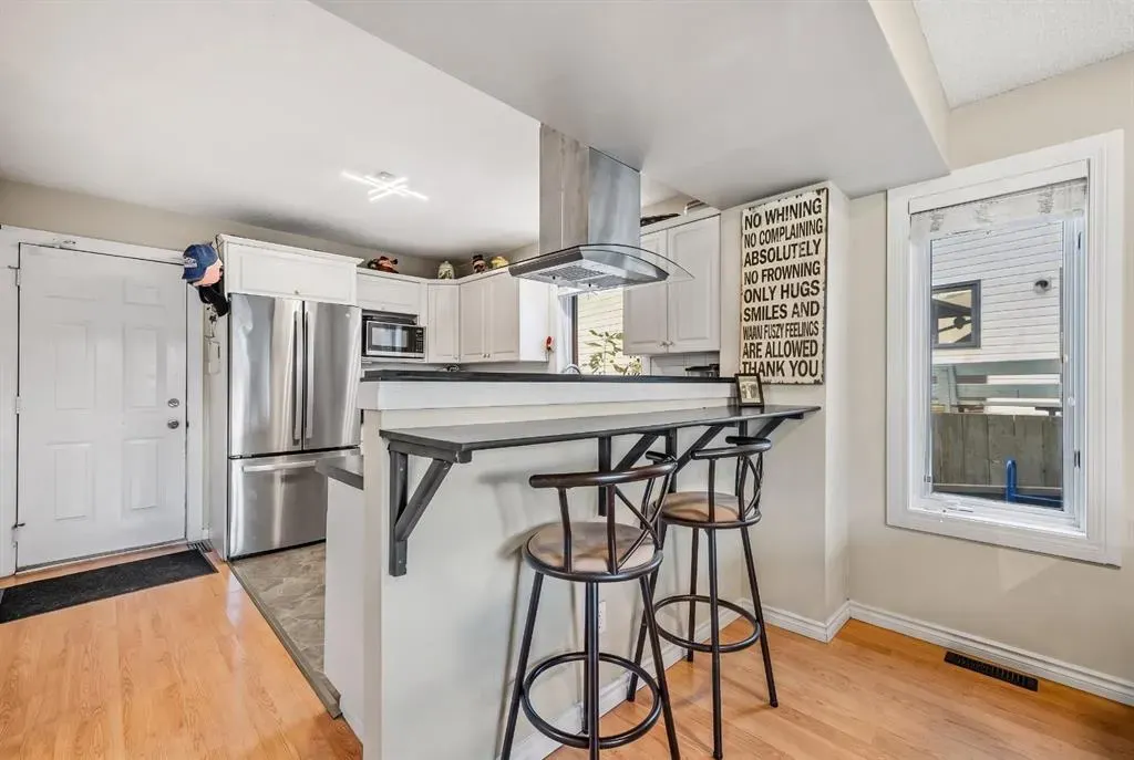 25 Sheep River Drive