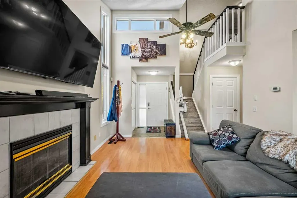 25 Sheep River Drive