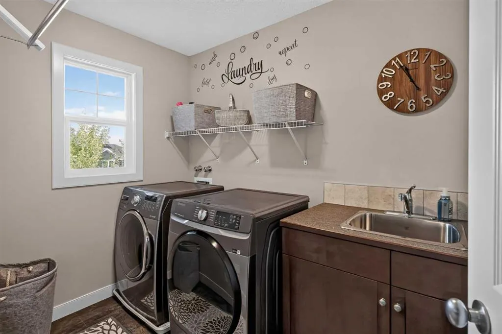 12 Crestridge Rise SW