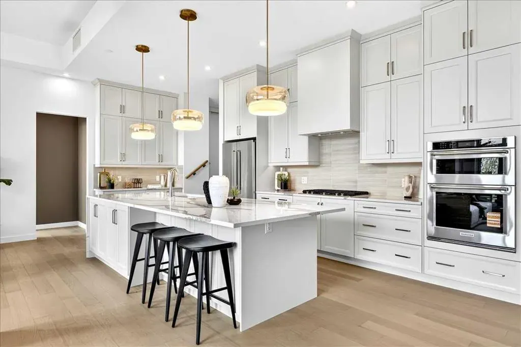 140 Marina Cove SE #102