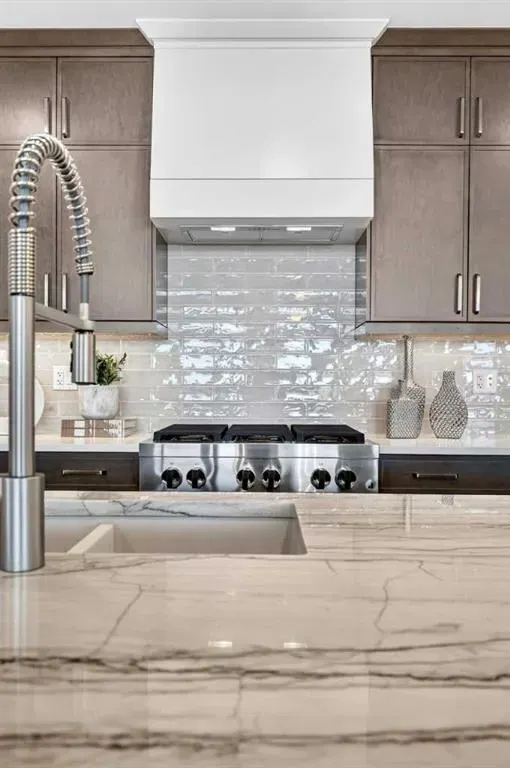 140 Marina Cove SE #202