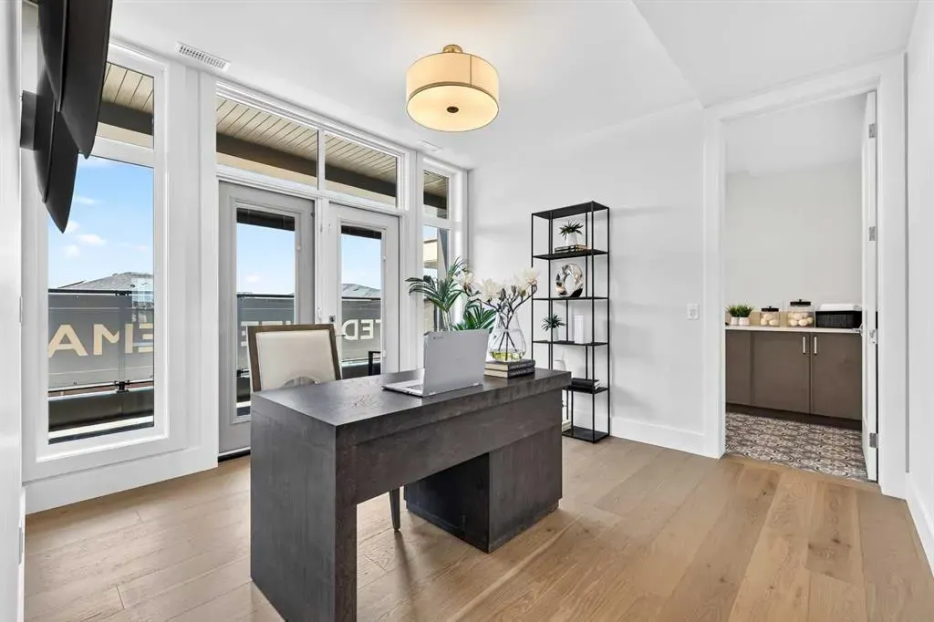 140 Marina Cove SE #202