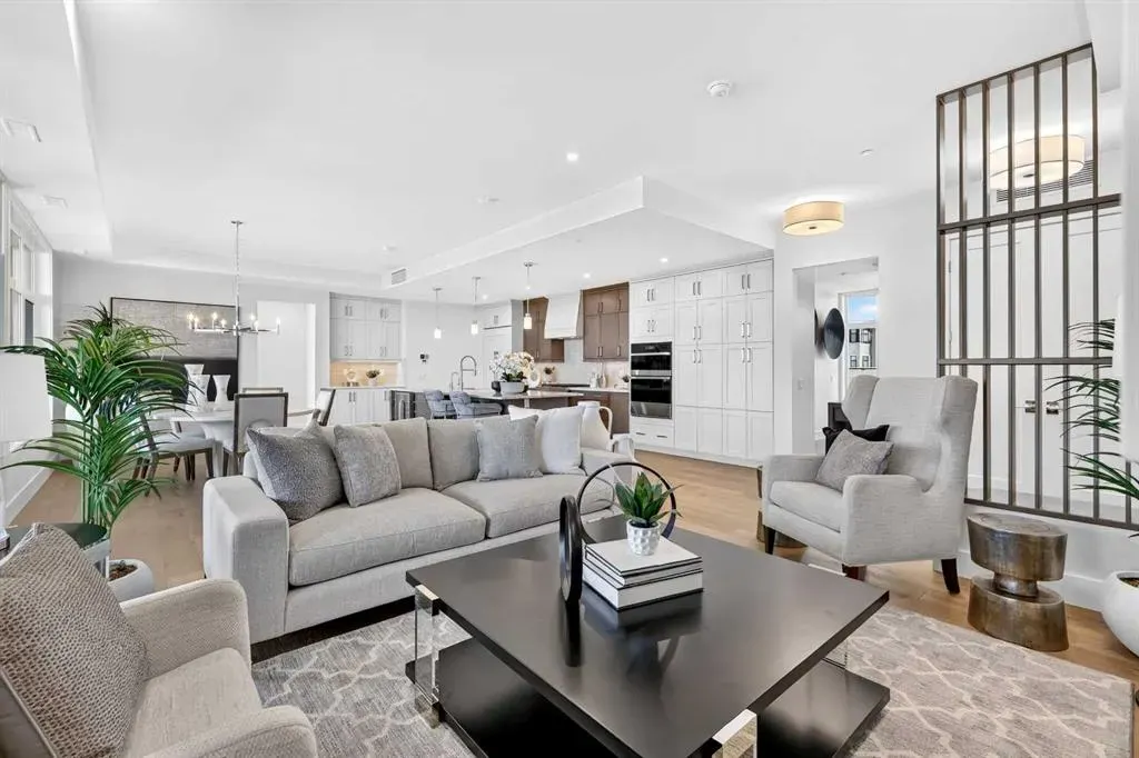 140 Marina Cove SE #202