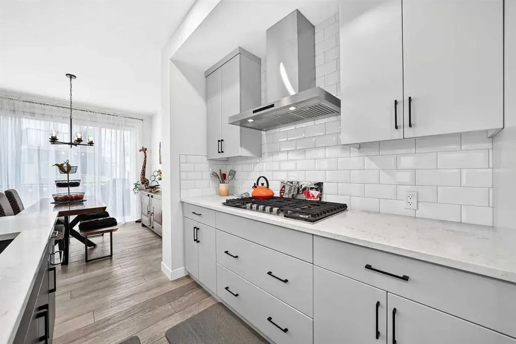 19 Versant View SW