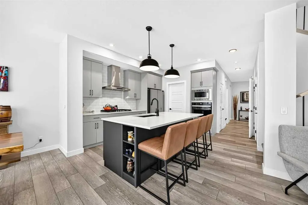19 Versant View SW