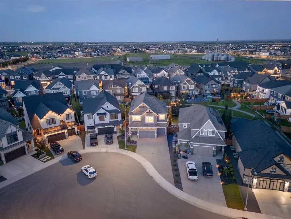 351 Marina Landing SE