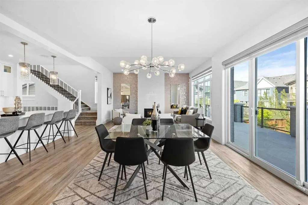 351 Marina Landing SE