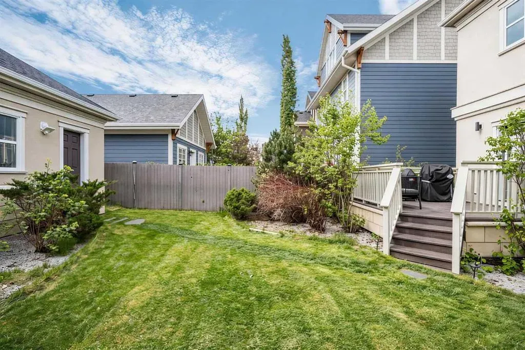 3804 Sarcee Road SW
