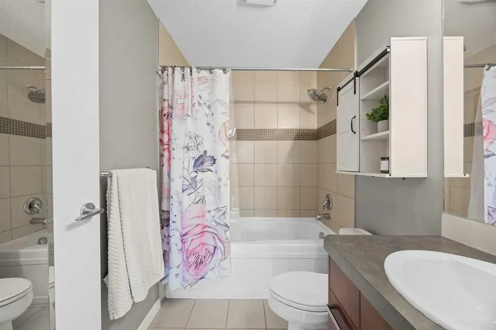 210 15 Avenue SE #206
