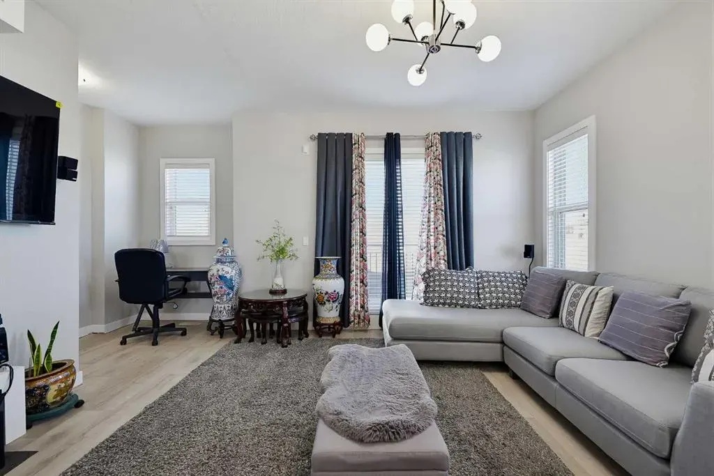 30 Cornerstone Manor NE #135