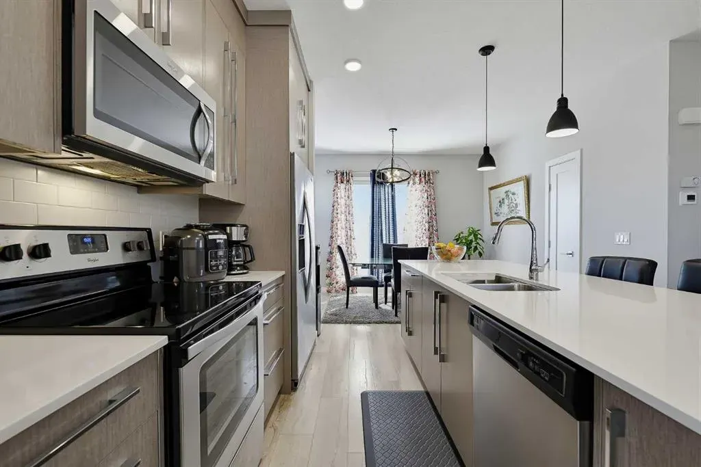 30 Cornerstone Manor NE #135