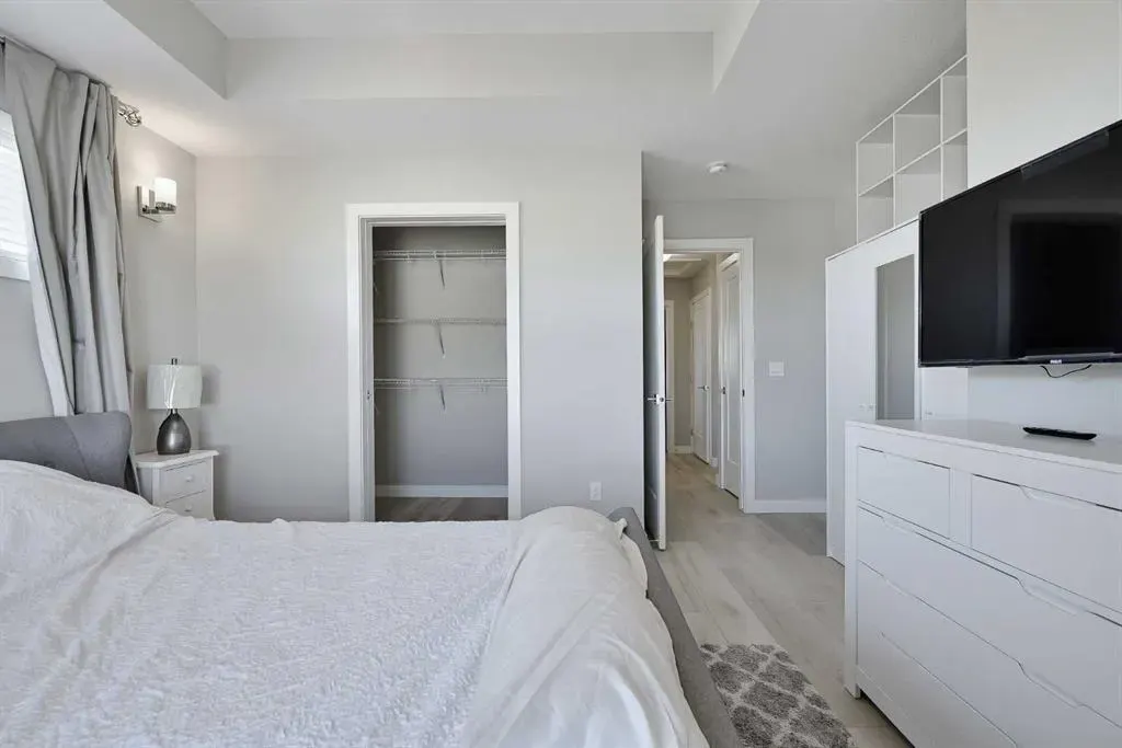 30 Cornerstone Manor NE #135