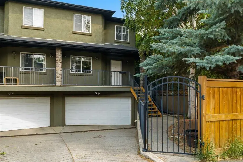 435 13 Avenue NE #2