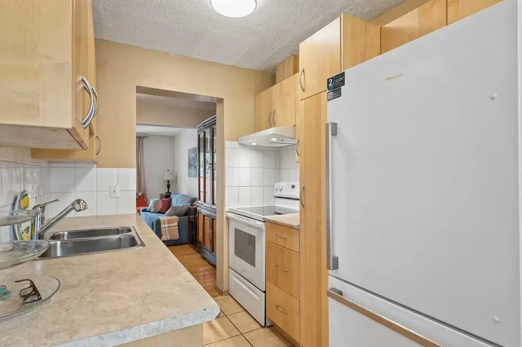 330 Canterbury Drive SW #23