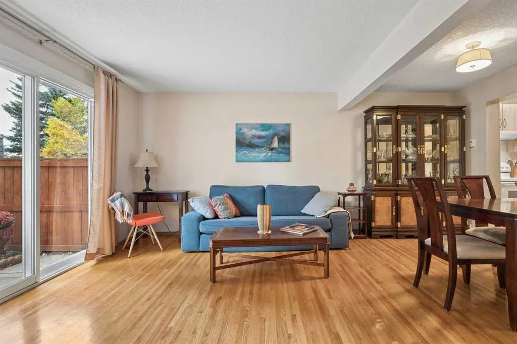 330 Canterbury Drive SW #23