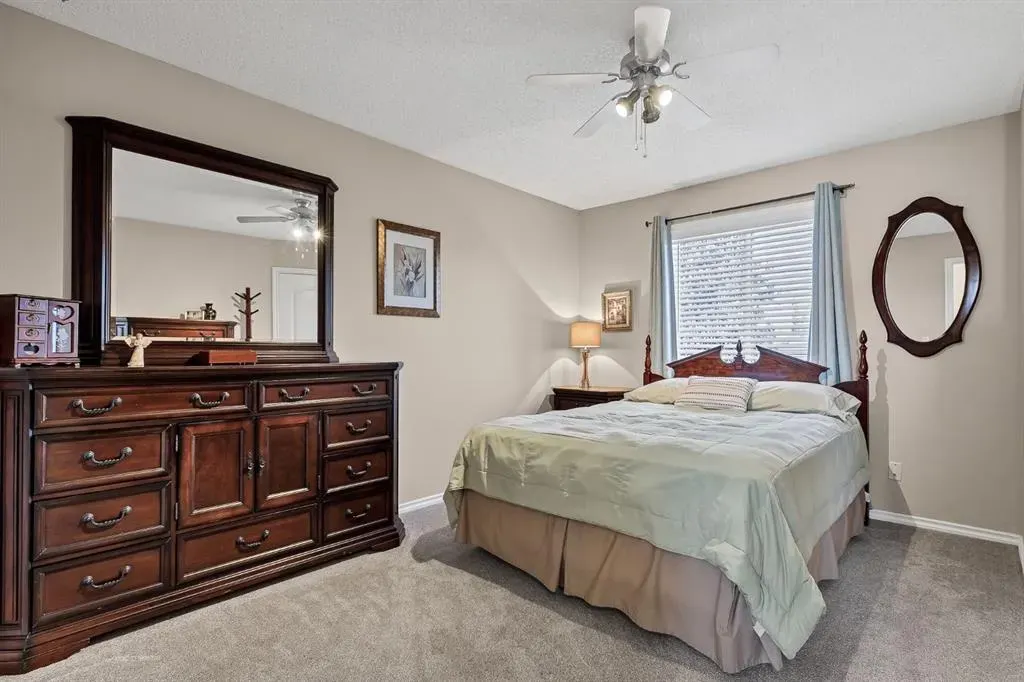 135 Springs Crescent