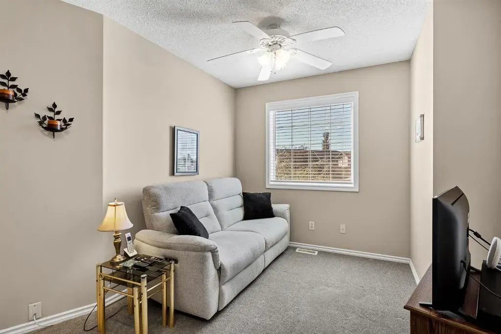 135 Springs Crescent