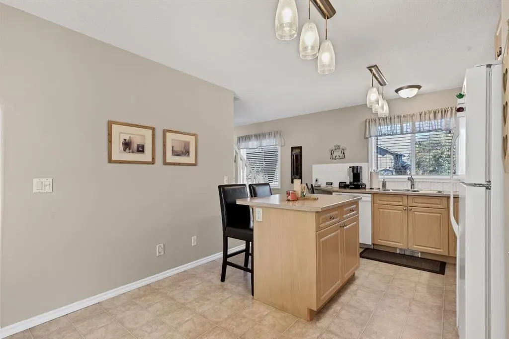 135 Springs Crescent