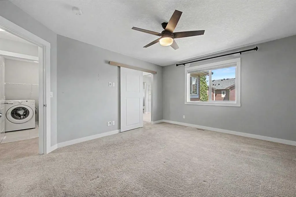 604 Midtown Place SW