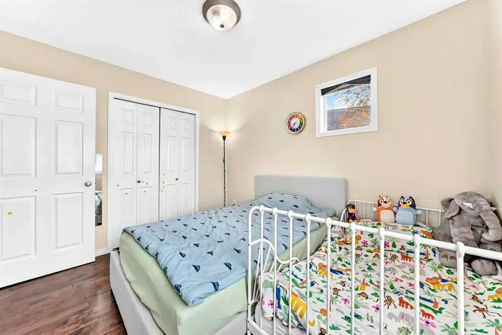 48 Royal Birch Villas NW