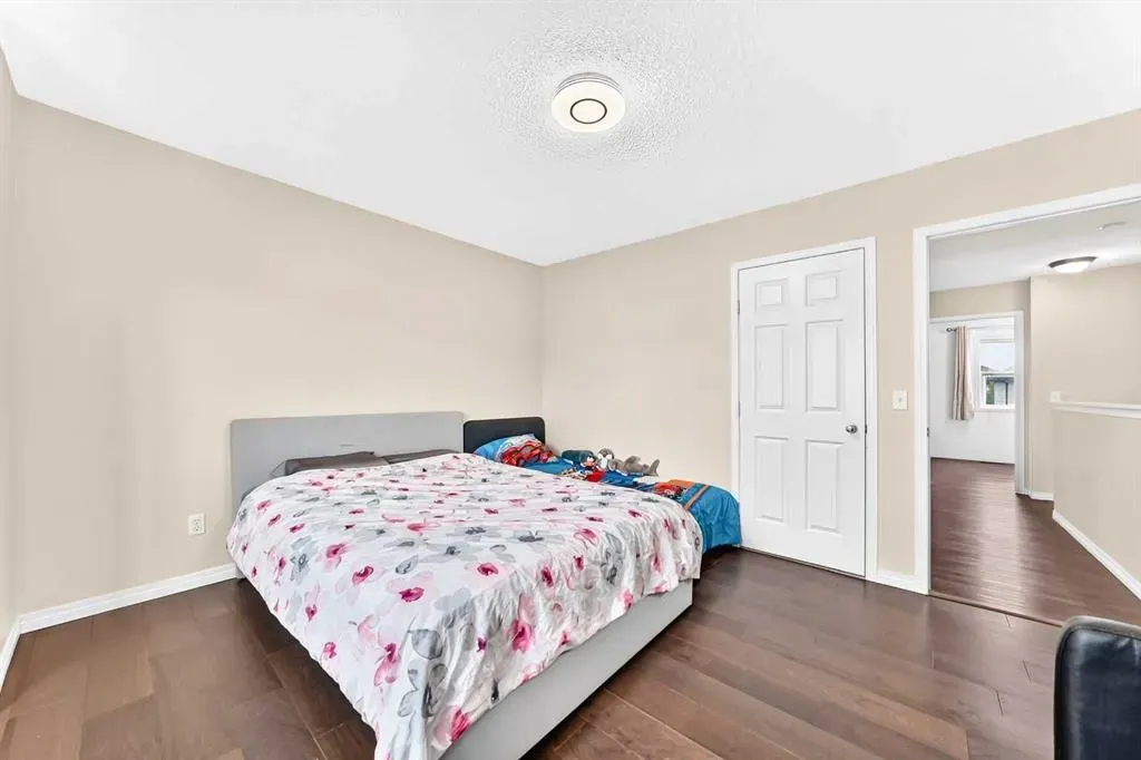 48 Royal Birch Villas NW