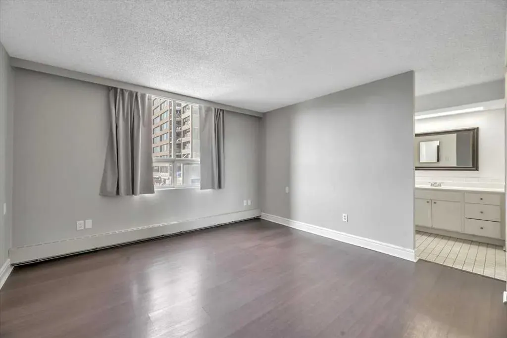 318 26 Avenue SW #501