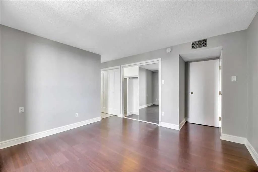 318 26 Avenue SW #501