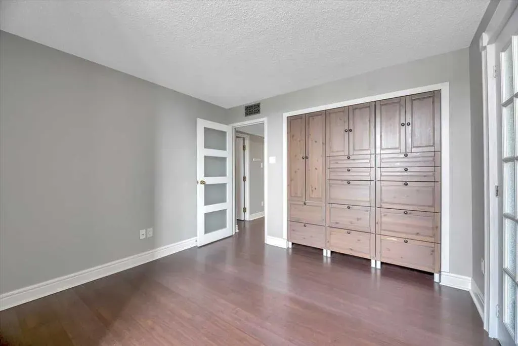 318 26 Avenue SW #501