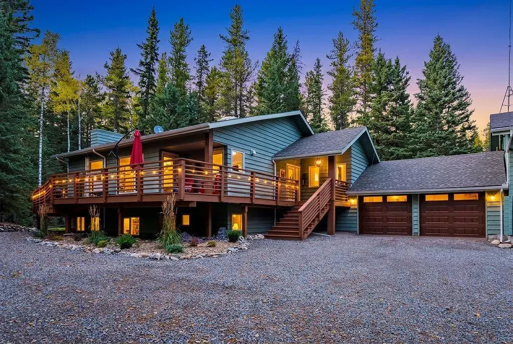 44 Elk Valley Grove