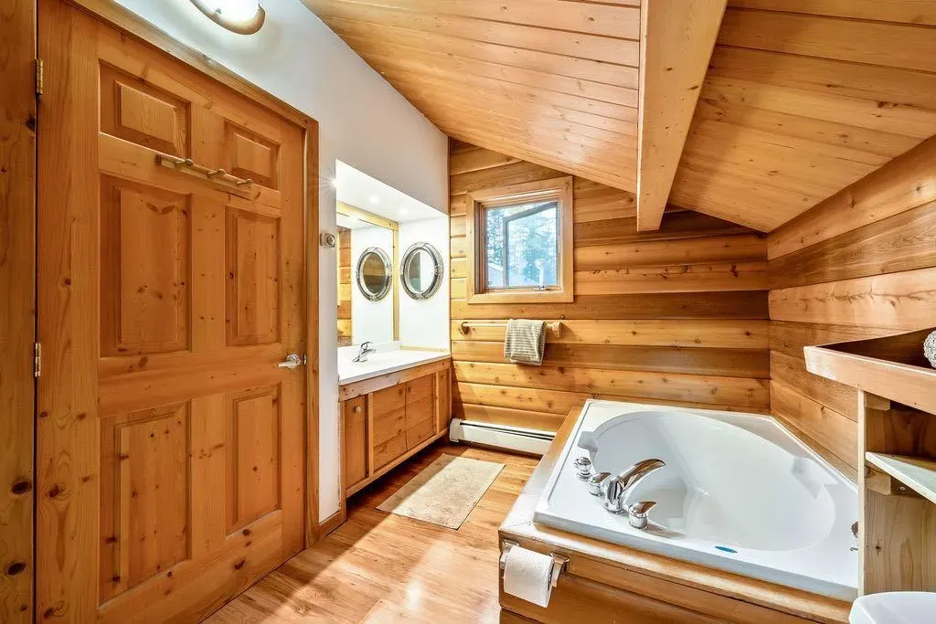 44 Elk Valley Grove