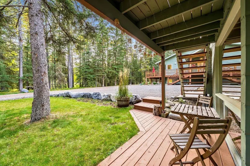 44 Elk Valley Grove