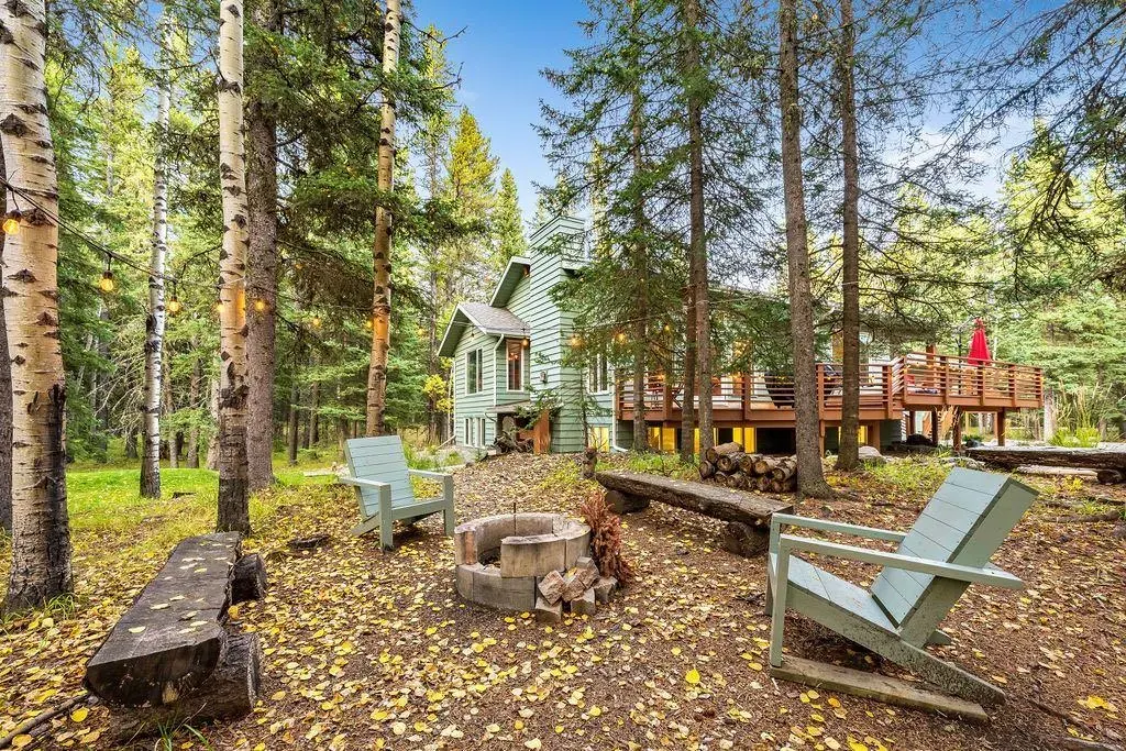 44 Elk Valley Grove