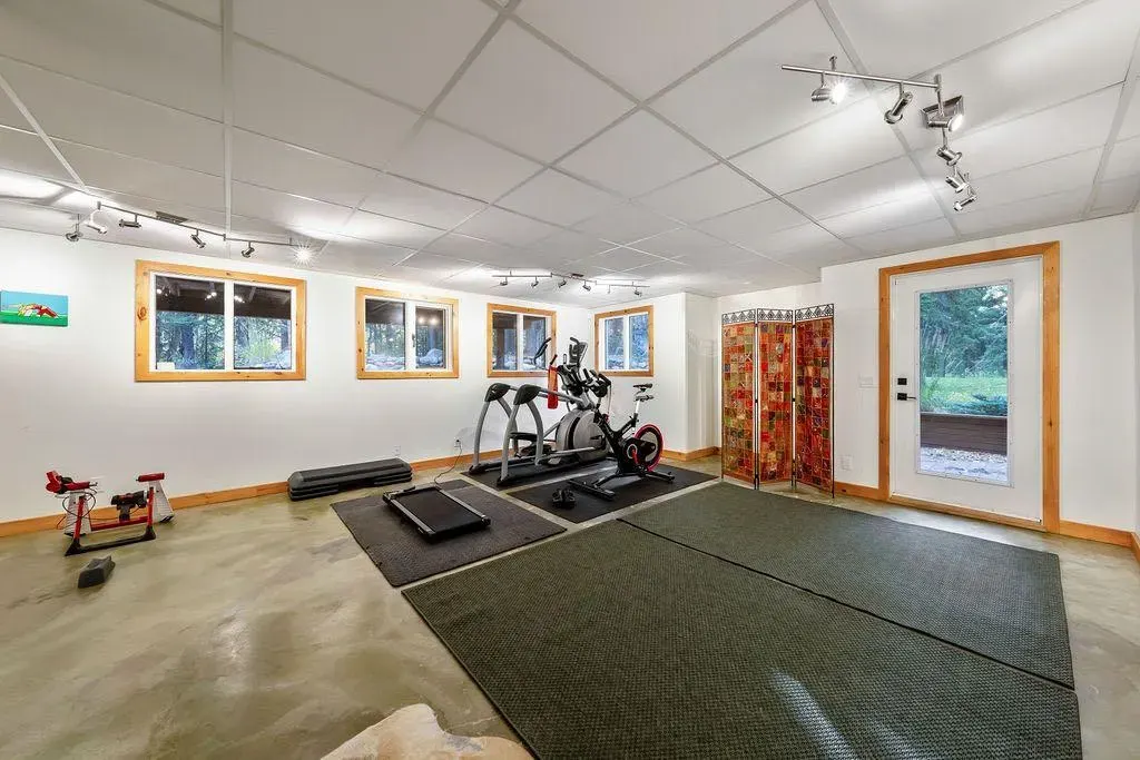 44 Elk Valley Grove