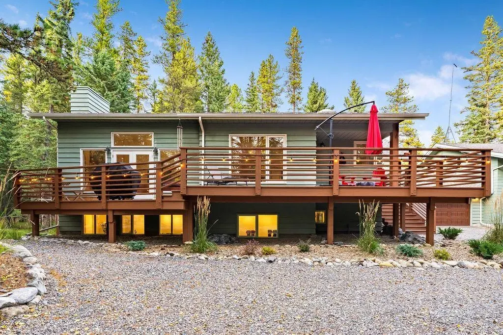 44 Elk Valley Grove
