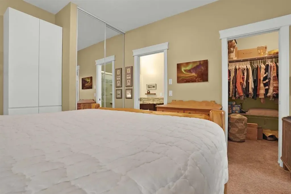 20 River Heights View #6
