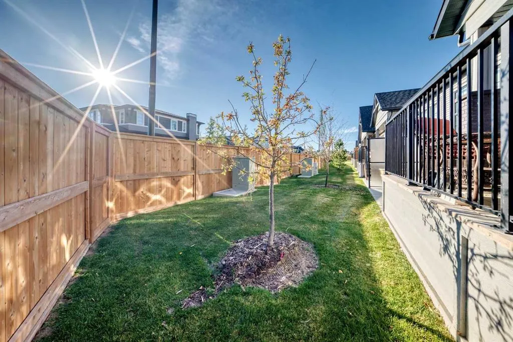 15 Coopersfield Link SW #2000
